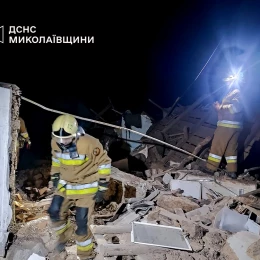 Зруйнований будинок в Братському внаслідок вибуху газу. Фото: ДСНС Миколаївщини