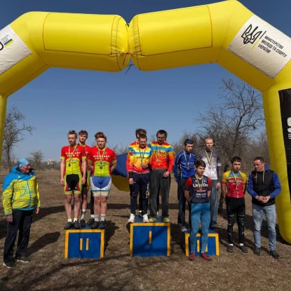 Спортсмени Миколаївщини стали переможцями чемпіонату України з велокросу. Фото: управління молоді та спорту Миколаївської ОВА