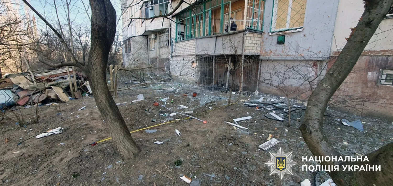 Наслідки обстрілу Херсонщини. Фото: Нацполіція
