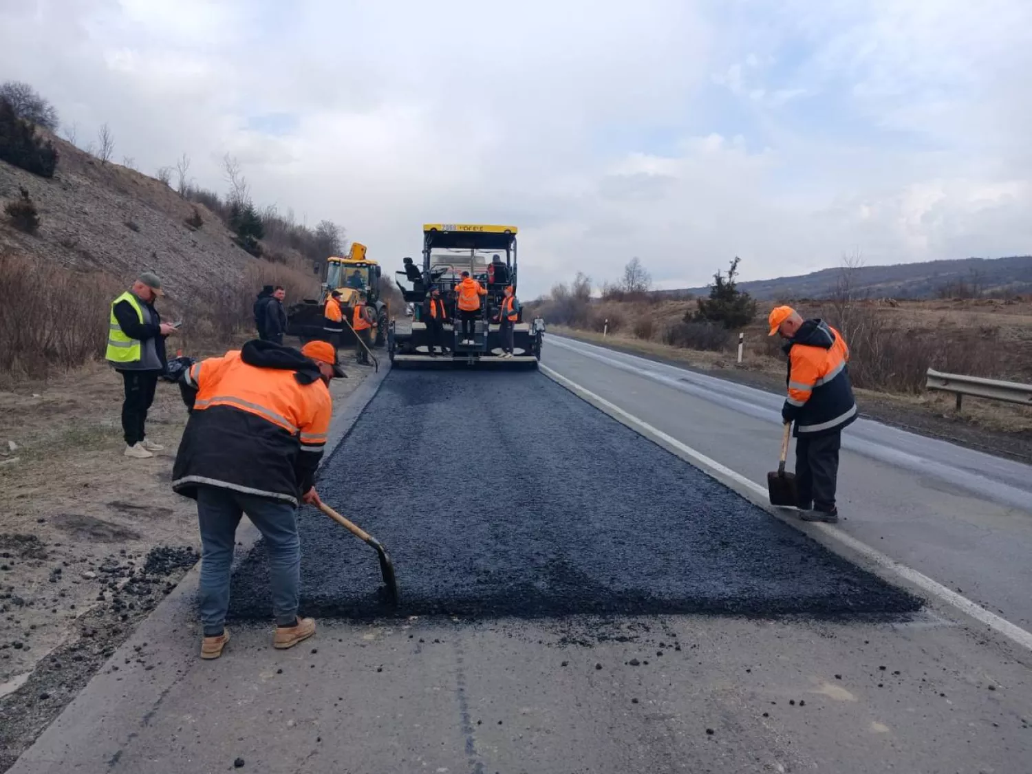 Ямковий ремонт в Україні. Фото: Державне агентство відновлення та розвитку інфраструктури
