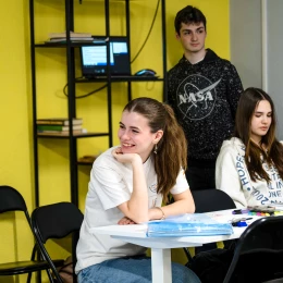 Учні Миколаєва під час очних уроків. Фото: Анна Гакман / МикВісті