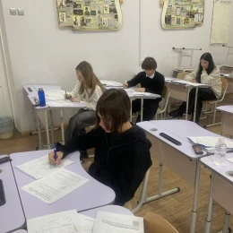 Учні Миколаївського ліцею імені професора М.Александрова. Фото: Тетяни Геллер