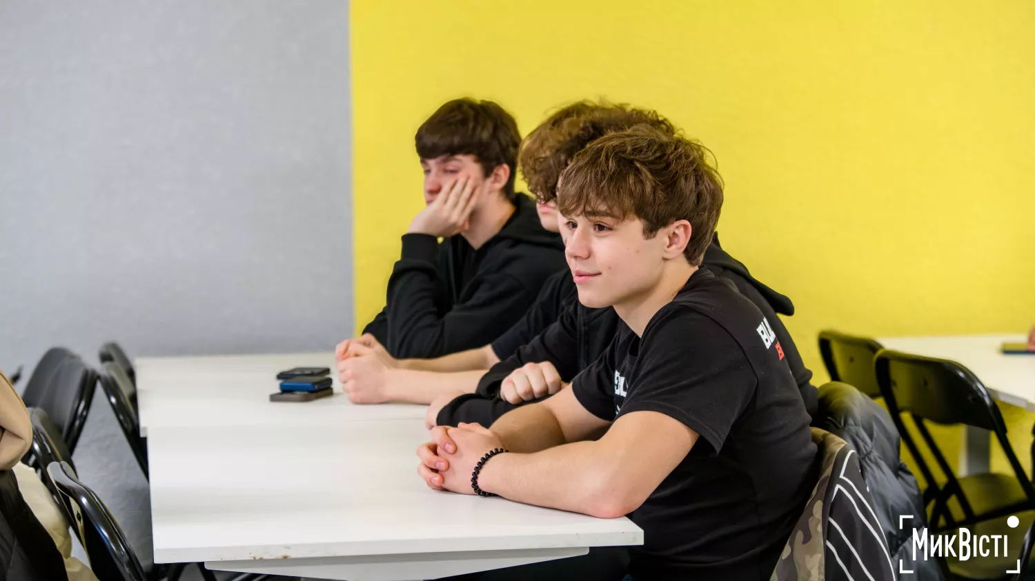 Учні Миколаєва під час очних уроків. Фото: МикВісті