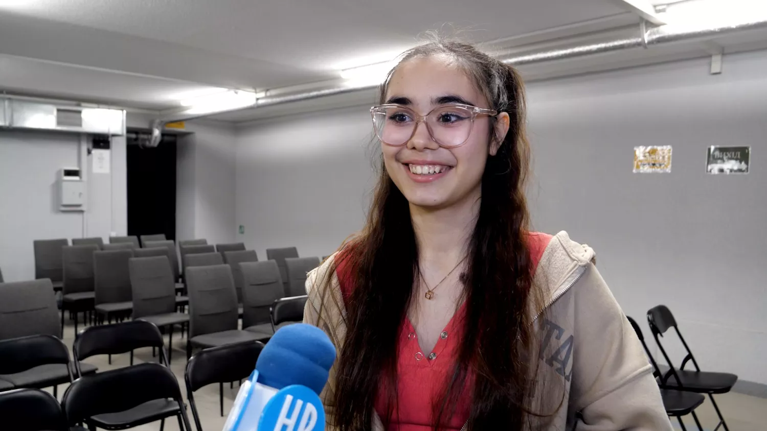 Учень 11 класу ліцею №55 Максим. Фото: Анна Гакман / МикВісті