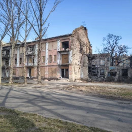 Частина будинку по вул. Адміральській, 32 зруйнована. Фото  «НикВести»