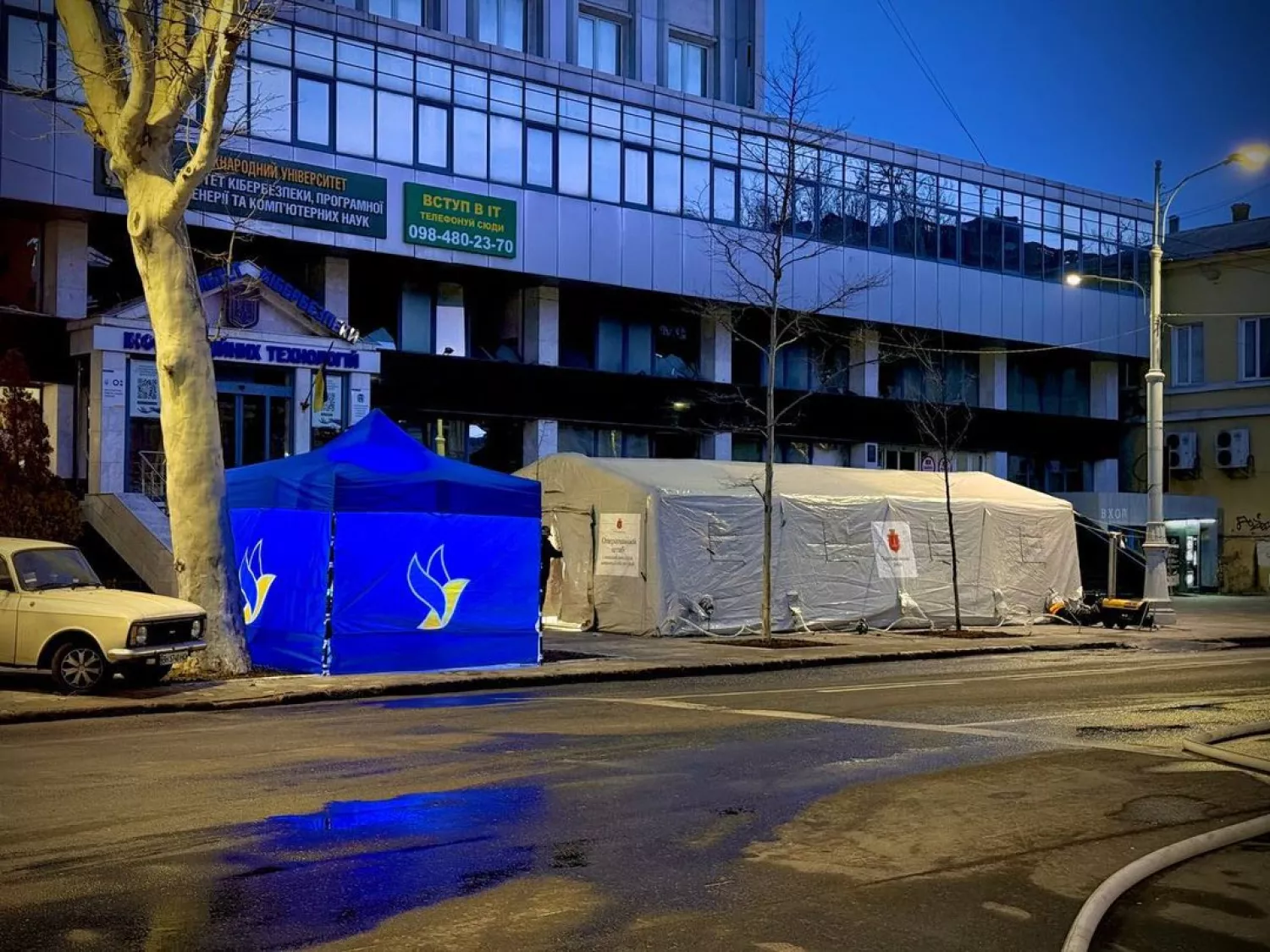 Наслідки обстрілу Одеси 19 березня. Фото: МВА