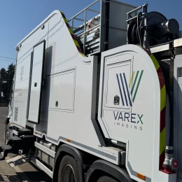 Митники тестують сканери із штучним інтелектом для перевірки автівок на кордоні з Польщею. Фото: Державній митній службі України