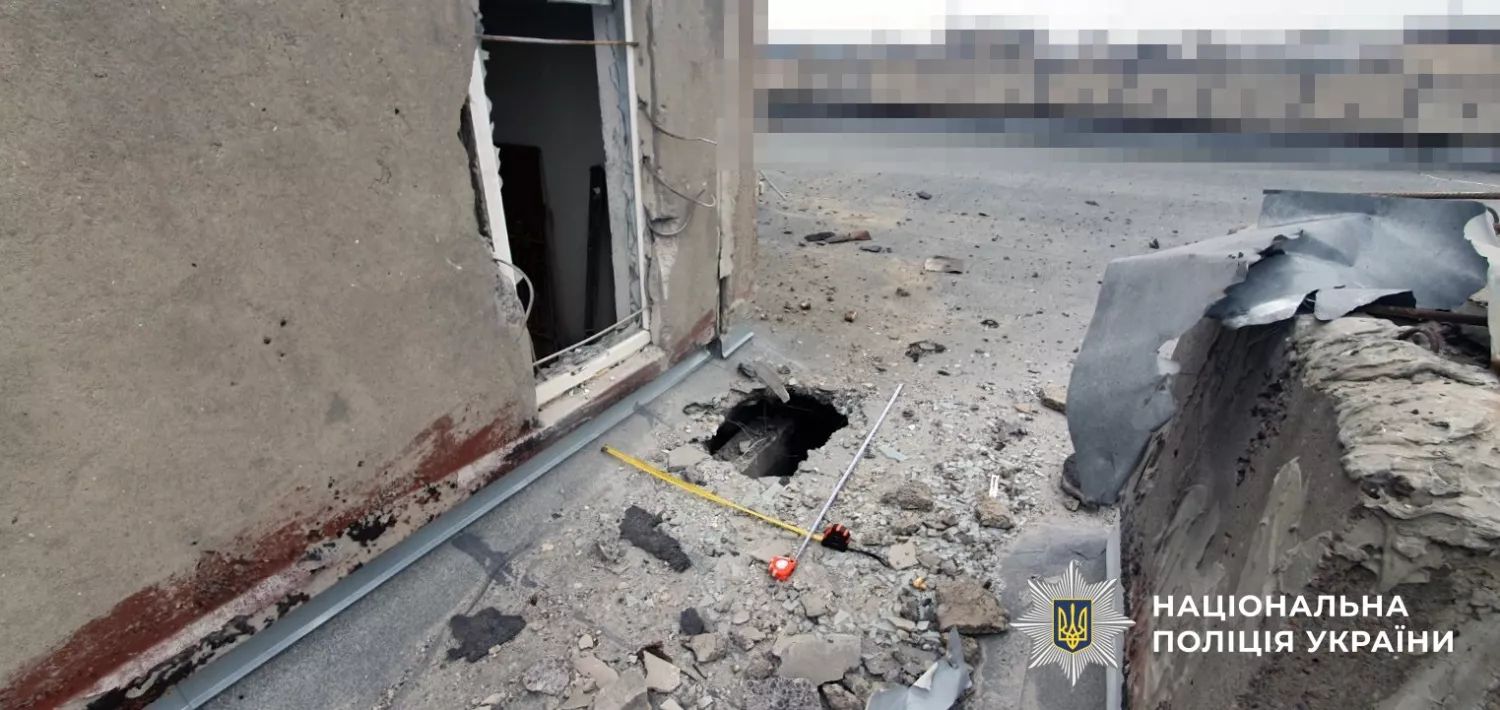 Наслідки обстрілу Херсонщини. Фото: Нацполіція