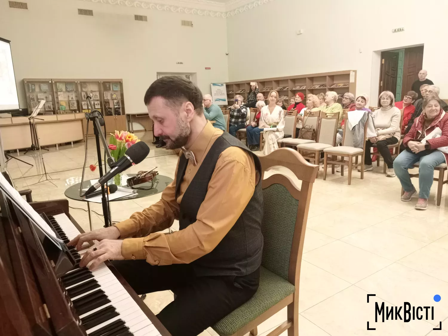 У Миколаєві пройшов фестиваль співаної поезії Сильні словом, фото Галинна Сеннікова, МикВісті