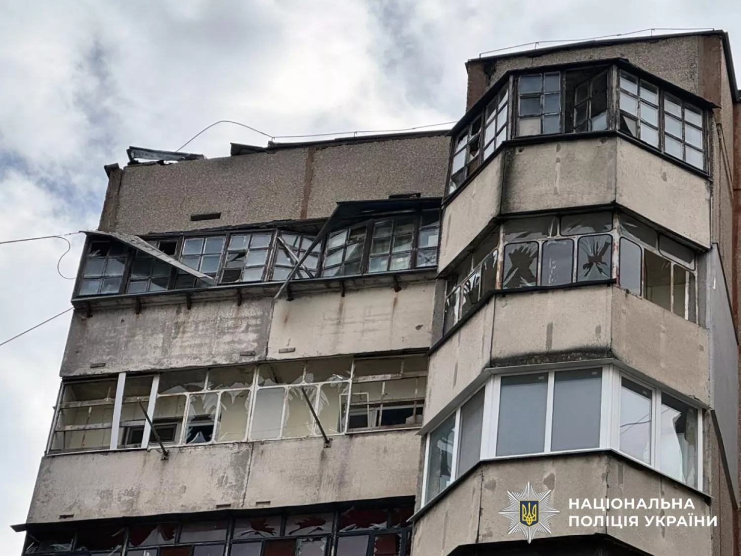 Наслдіки обстрілу Херсонщини. Фото: Нацполіція
