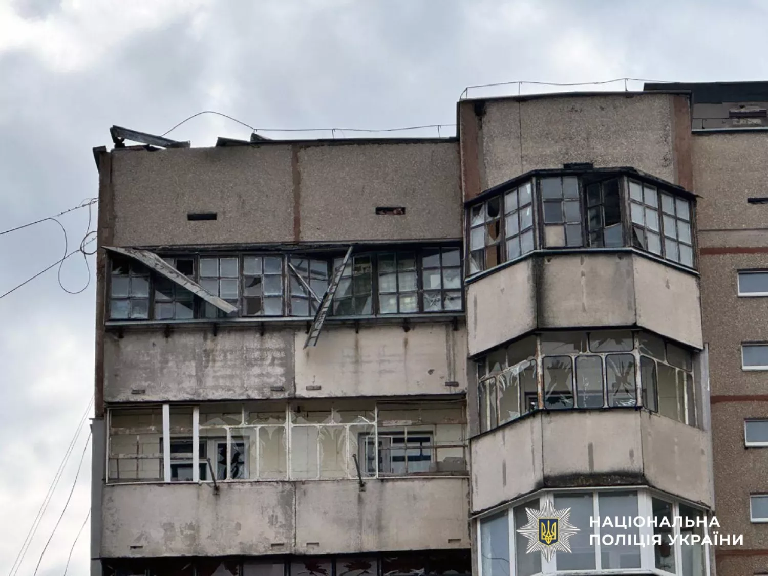 Наслдіки обстрілу Херсонщини. Фото: Нацполіція