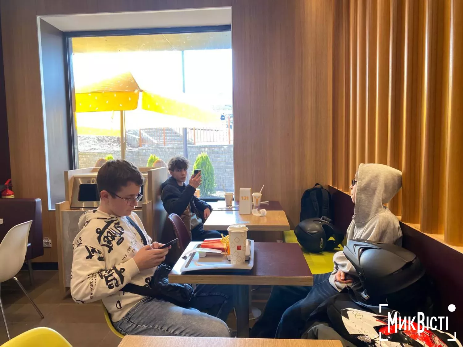 У Миколаєві після 4 років перерви відкрився МакДональдз. Фото: Анна Гакман / НикВести