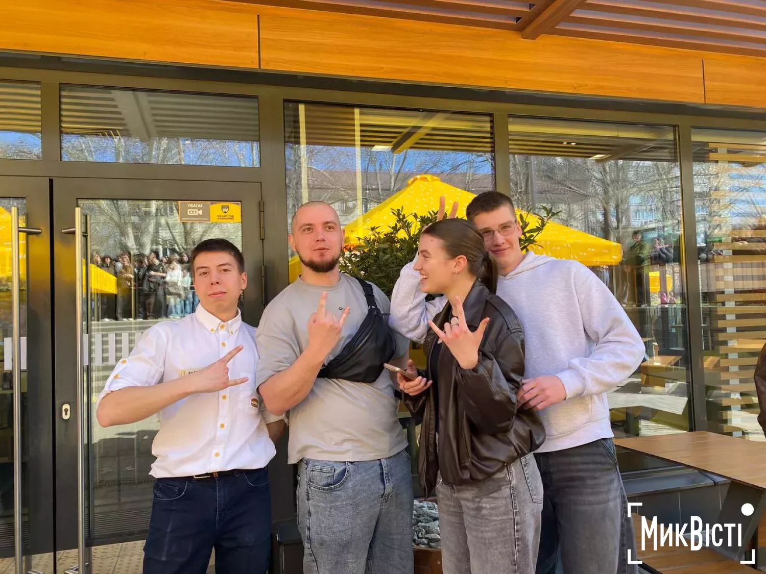 У Миколаєві після 4 років перерви відкрився МакДональдз. Фото: Анна Гакман / НикВести