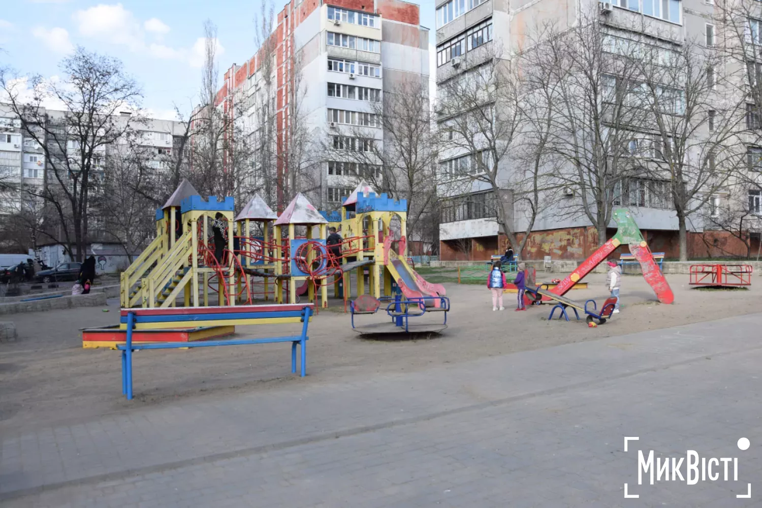 На майданчик приходить багато дітей. Фото «НикВести»