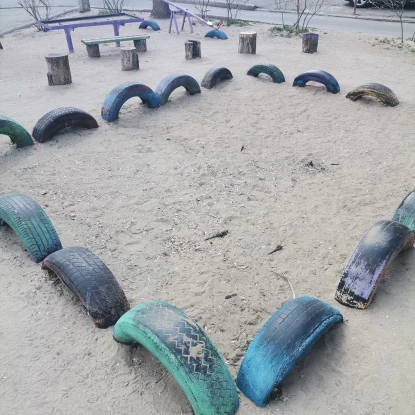 Застарілий майданчик. Фото Юлії Синишиної-Лівінської