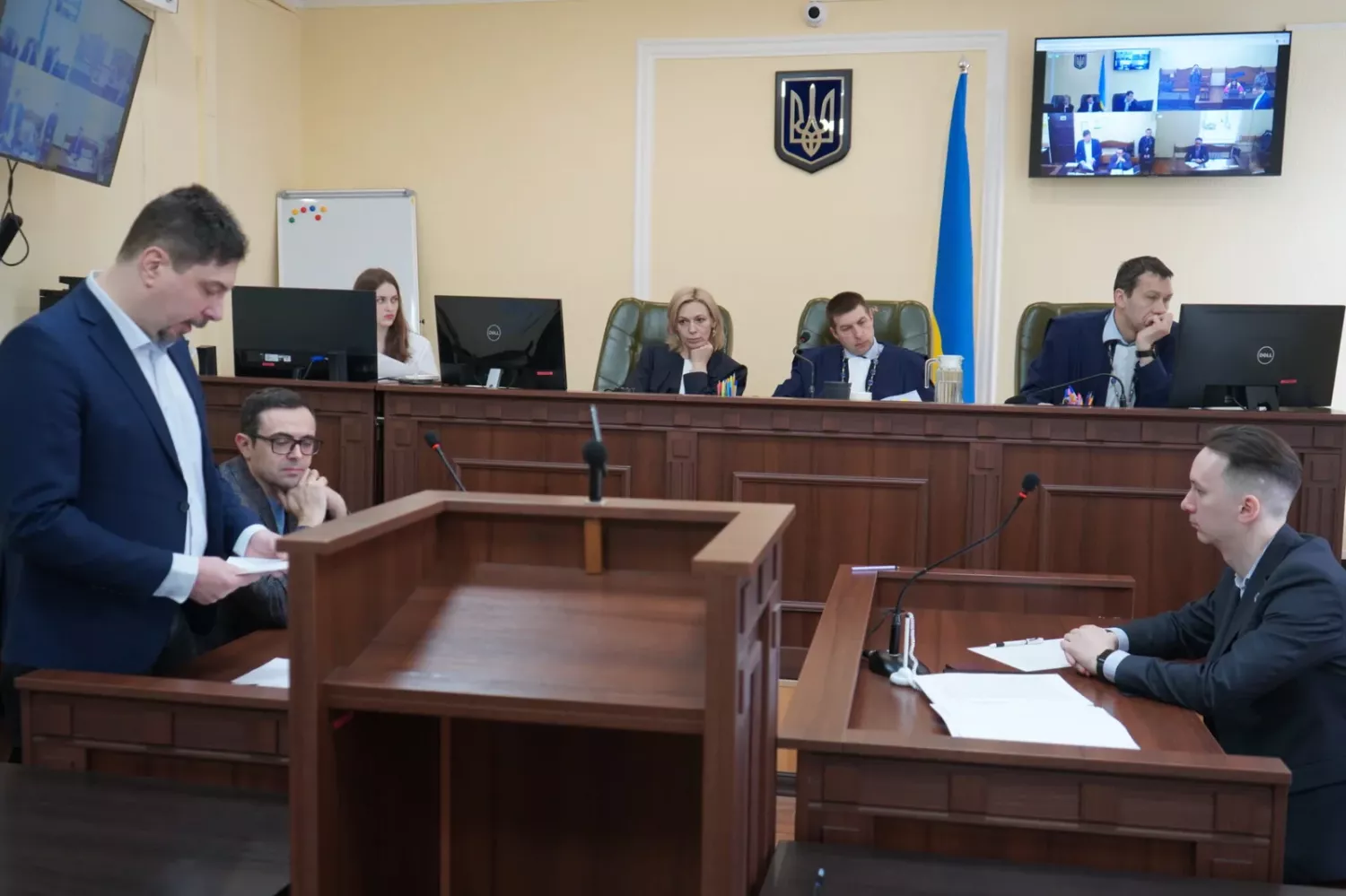 У Вищому антикорупційному суді продовжується дослідження доказів у справі колишнього Верховного суду Всеволода Князєва. Фото: Судовий репортер