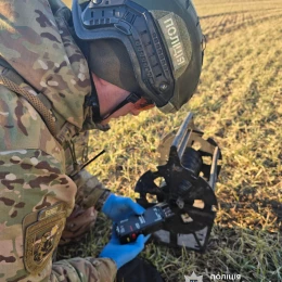 У Миколаївському районі знищили бойову частину ворожого дрона. Фото: Головне управління поліції Миколаївської області