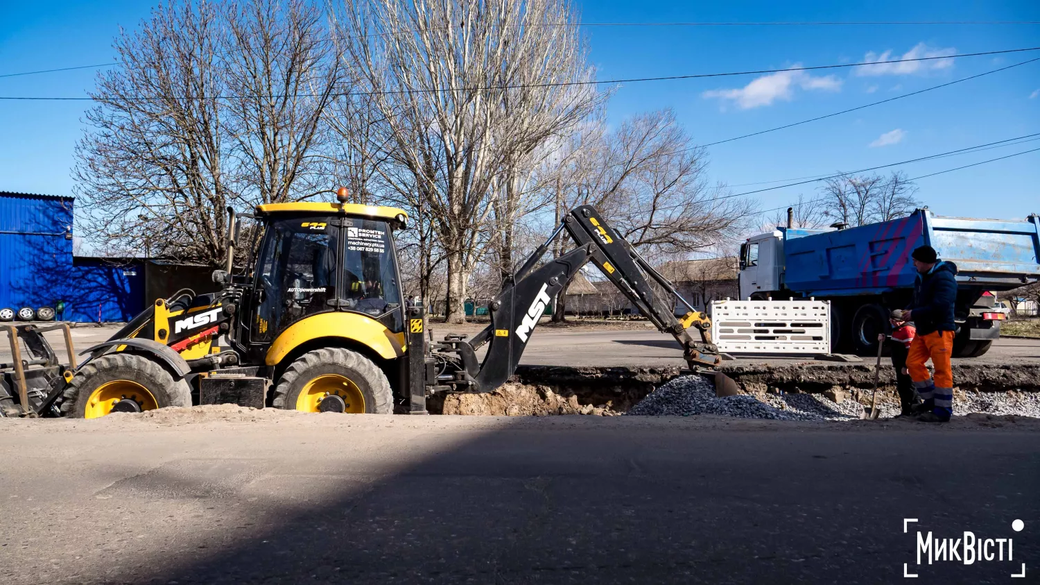 Ремонт трамвайної колії вздовж вулиці 6 Слобідська у Миколаєві, 4 березня 2026 рік. Фото: Сергій Овчаришин, «НикВести»