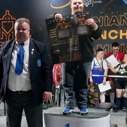 Херсонський атлет Антон Куткін здобув &laquo;золото&raquo; на Всеукраїнській Спеціальній Олімпіаді. Фото: Херсонська ОВА