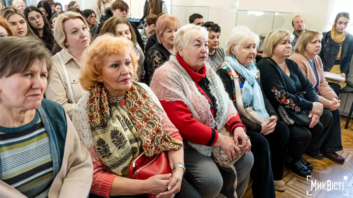 У Миколаєві відбулася презентація книги спогадів про війну. Фото: НикВести