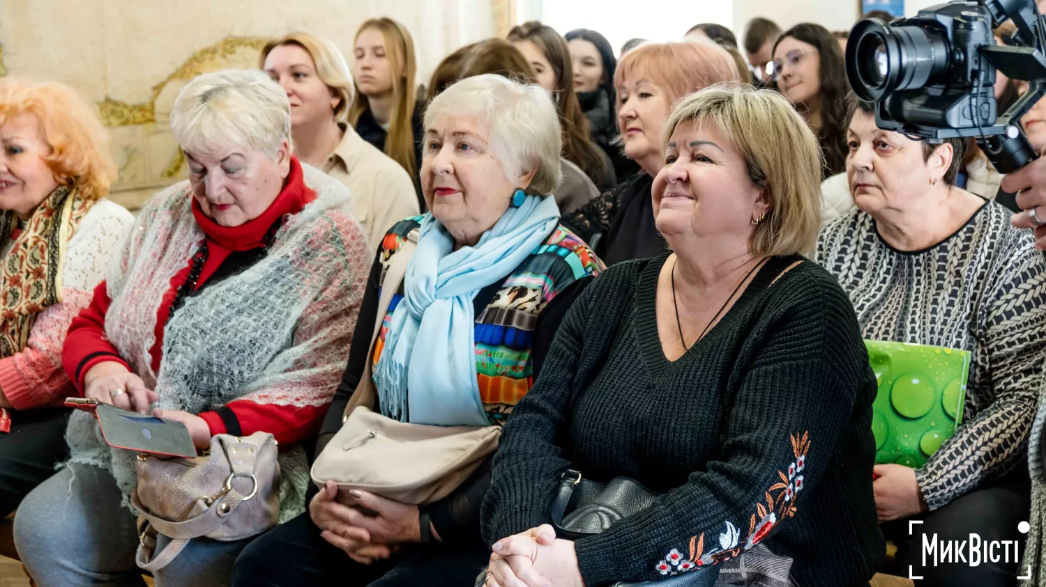 У Миколаєві відбулася презентація книги спогадів про війну. Фото: НикВести