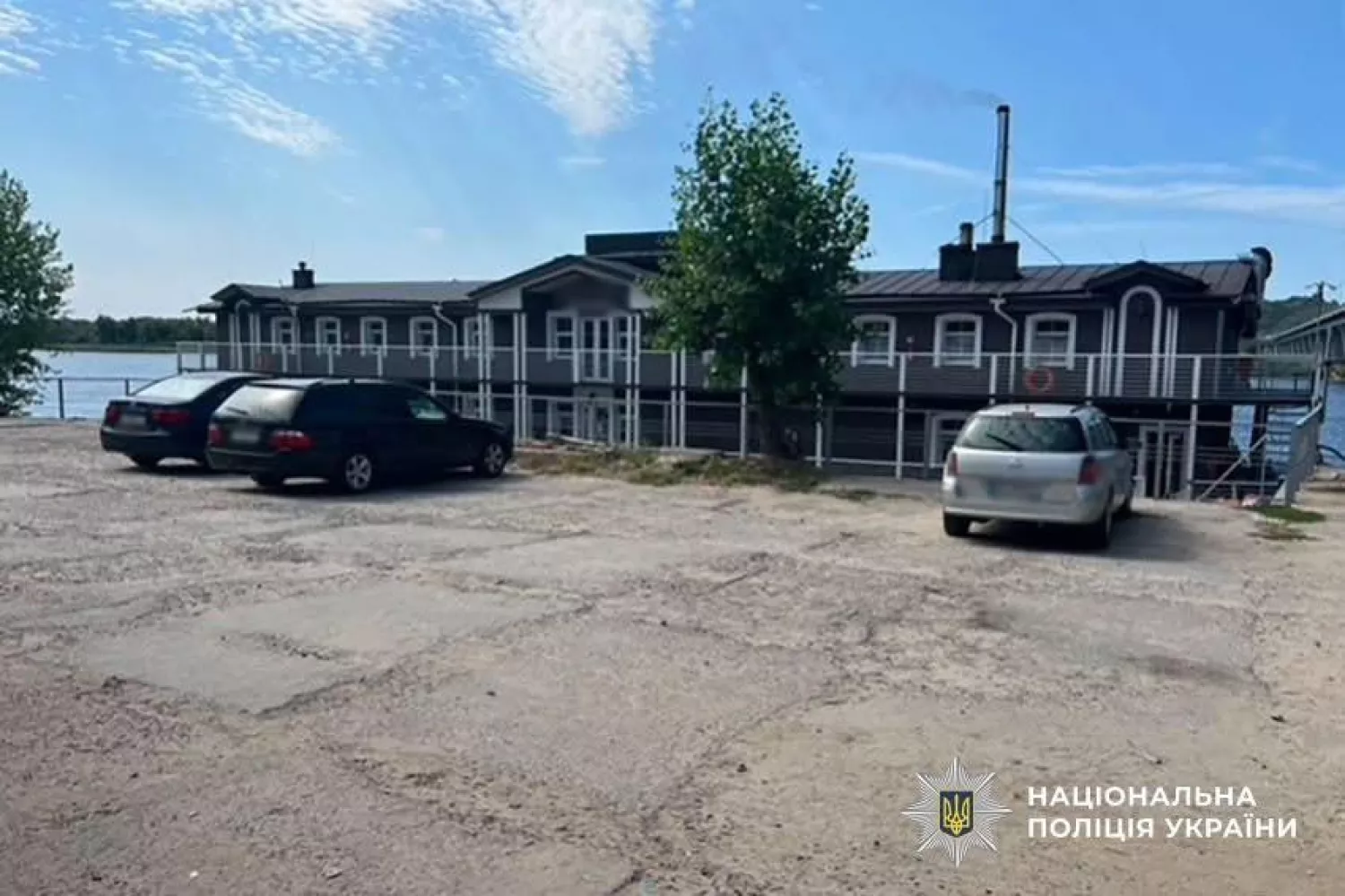 Причал &laquo;Укрзалізниці&raquo; в Києві. Фото: Нацполіція