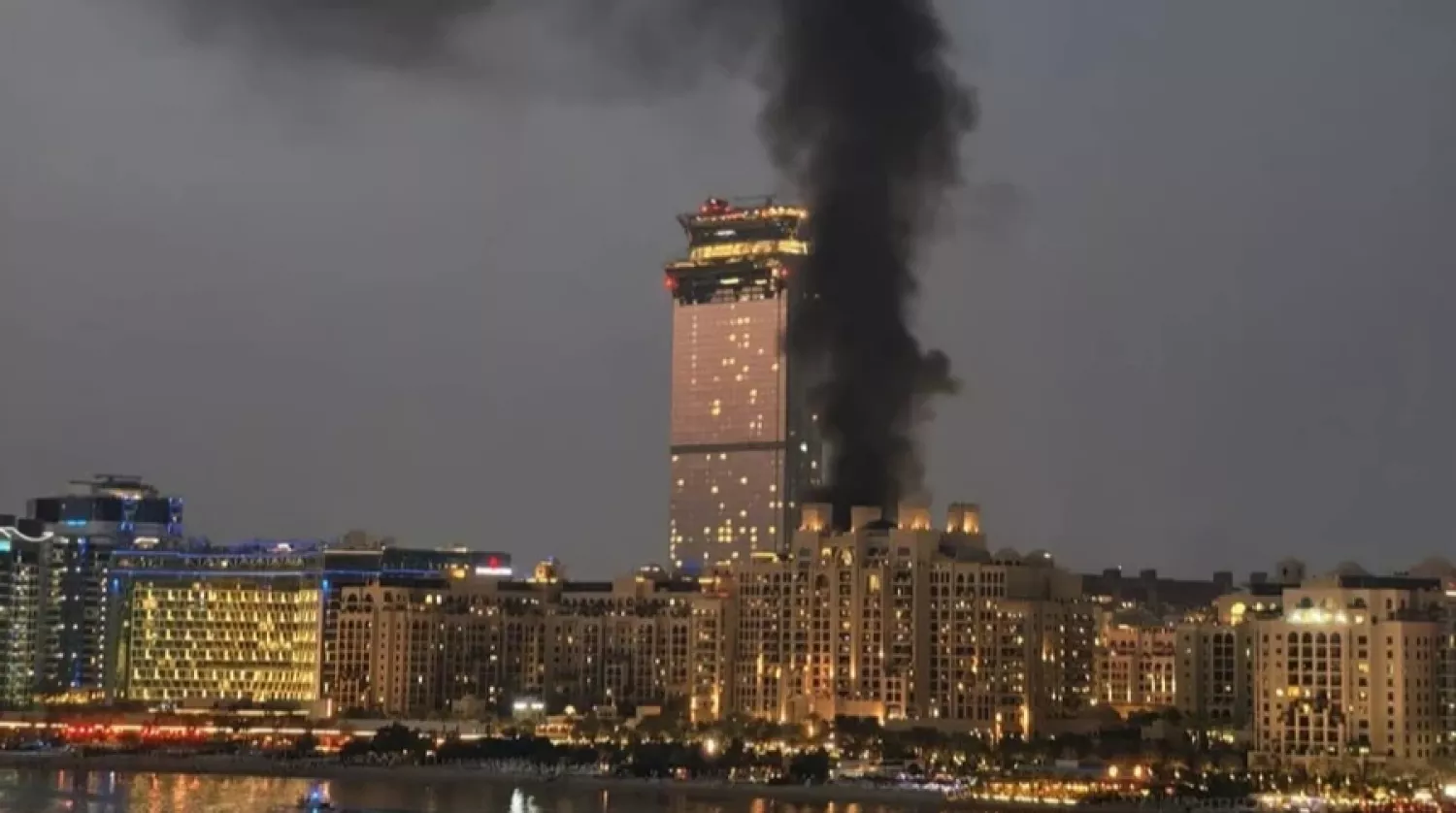 Пожежа у Дубаї після обстрілу 28 лютого. Фото із соцмереж