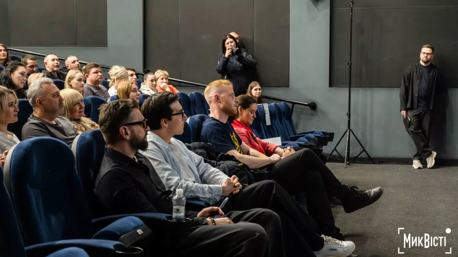 У Миколаєві відбувся закритий показ фільму «Тиха земля». Фото: Анна Гакман / НикВести