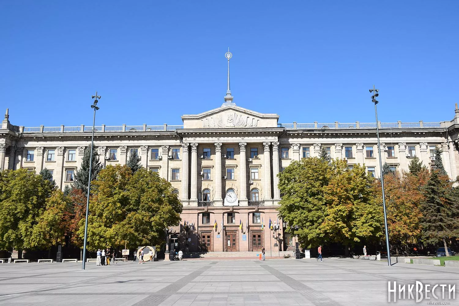 Понад 634 тисячі чиновників подали декларації за 2025 рік . Ілюстративне фото: НикВести