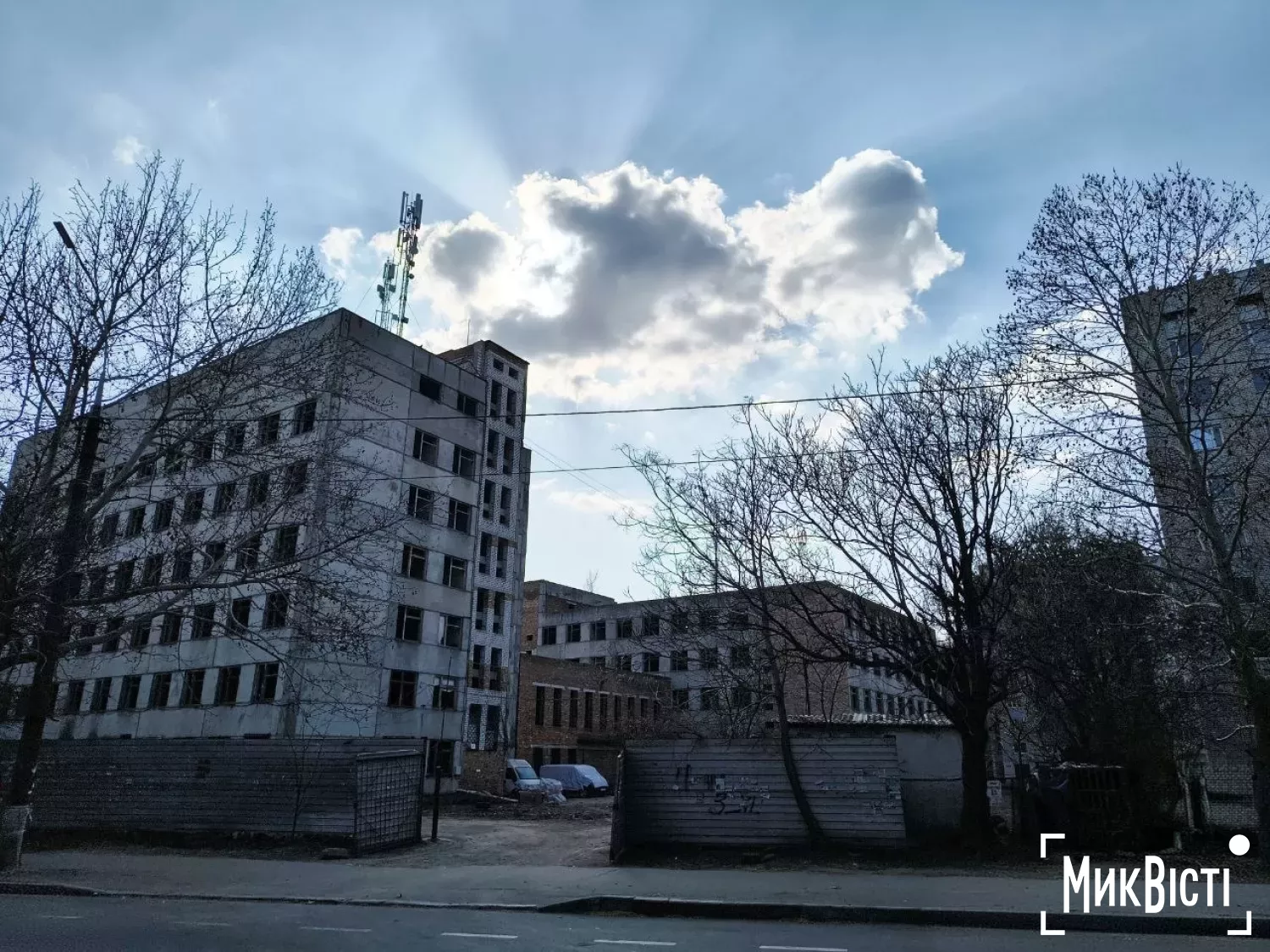 Недобудова на 3-й Слобідській. Фото МикВісті