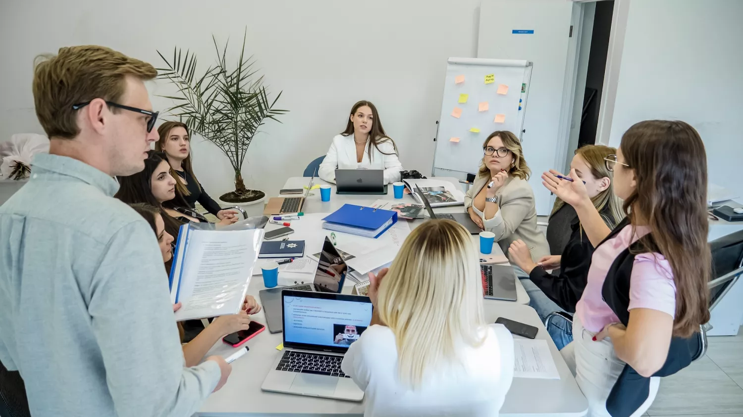 Дарниця долучилися до збору коштів для МикВісті