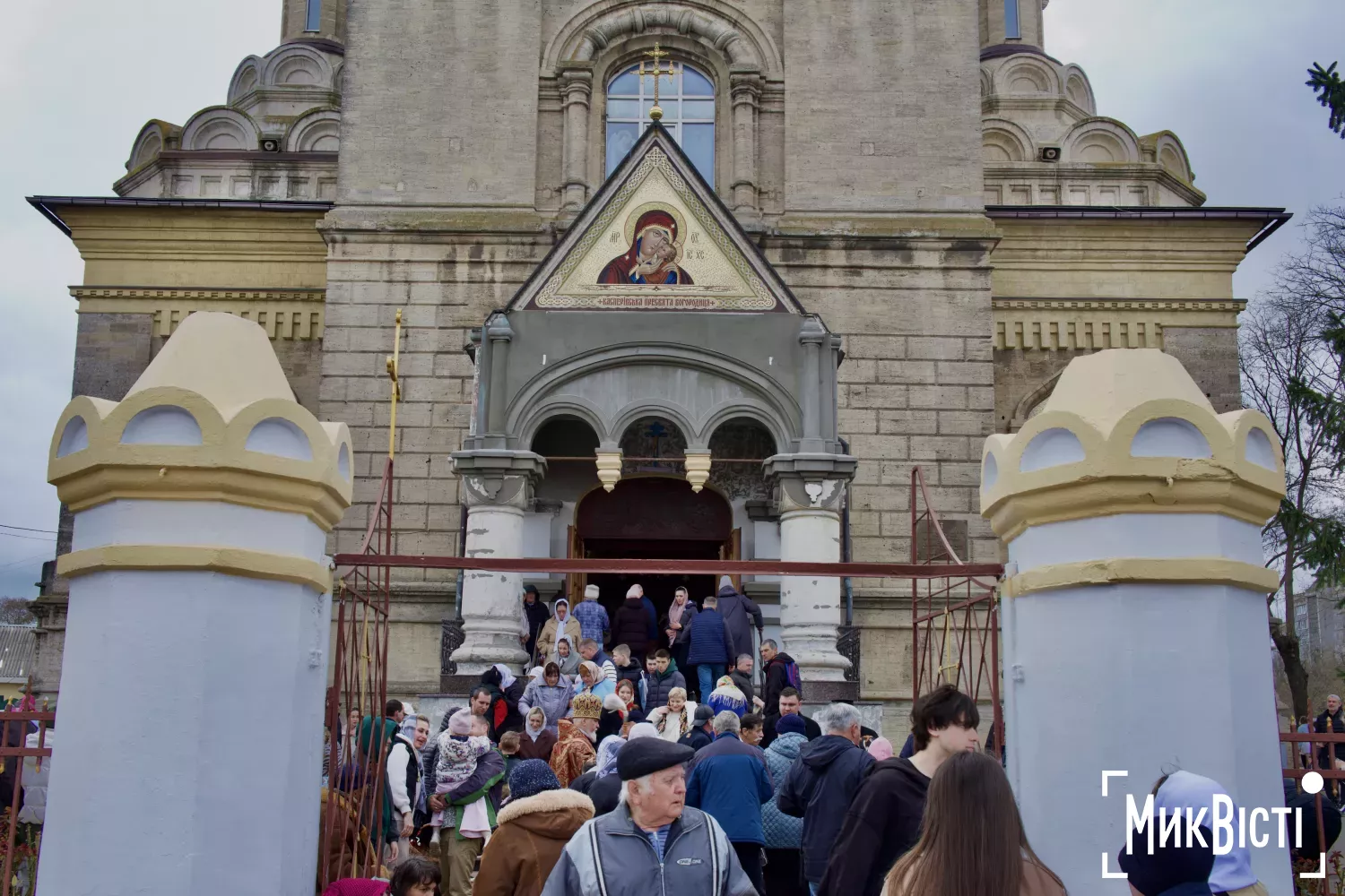 Великдень у Миколаєві 12 квітня. Фото: МикВісті