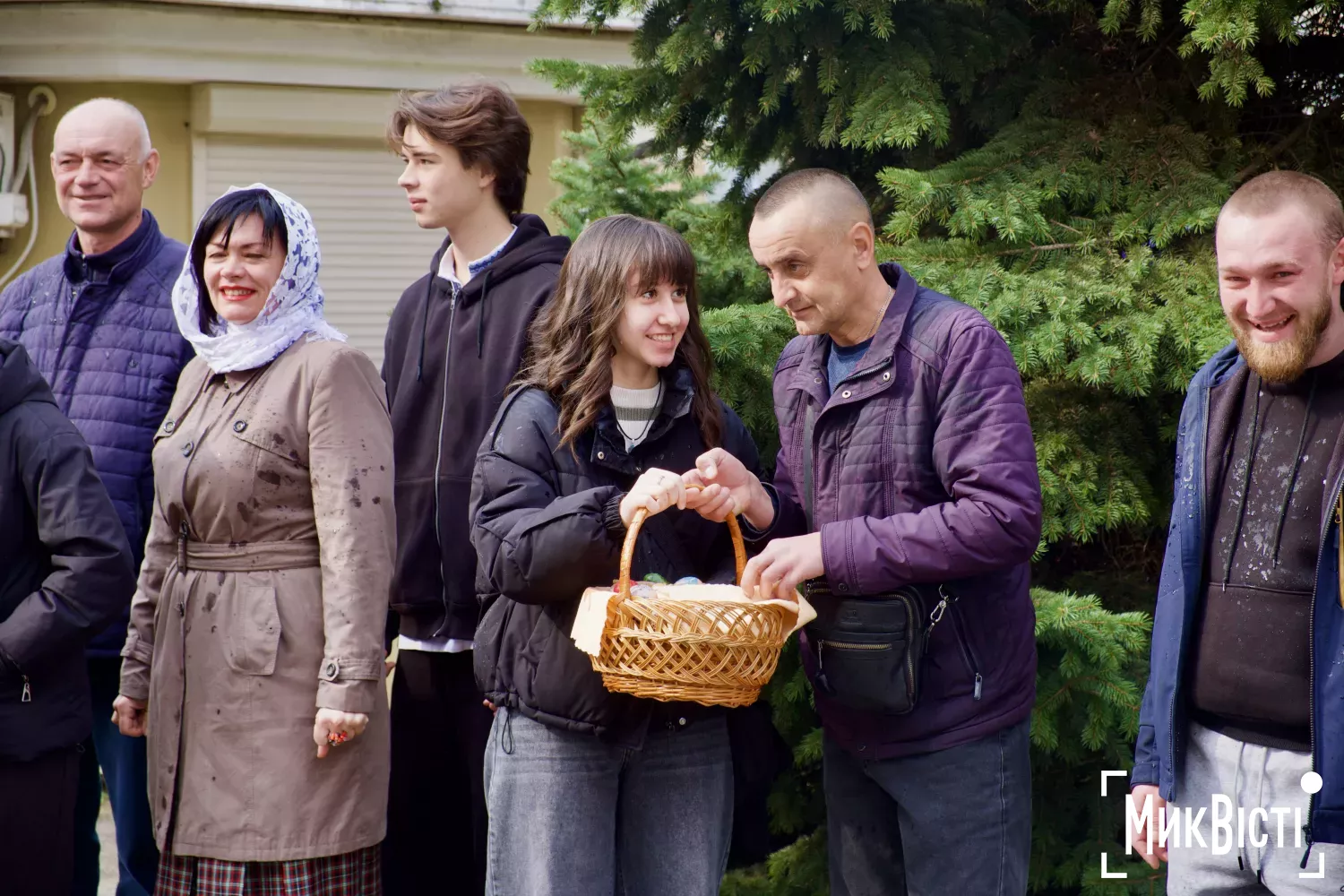 Великдень у Миколаєві 12 квітня. Фото: МикВісті