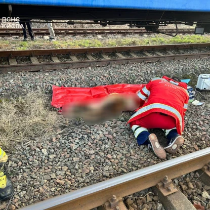 Двоє підлітків загинули від струму на вагоні поїзда, ще один у важкому стані в Німеччині. Фото: ДСНС