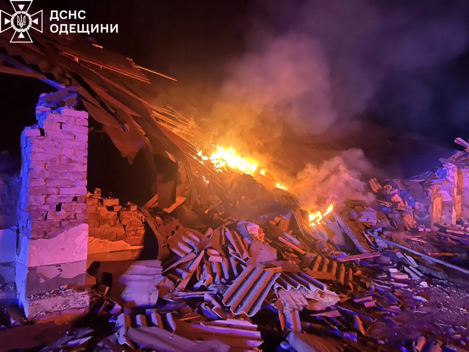 Наслідки обстрілу Одеської області. Фото: ДСНС