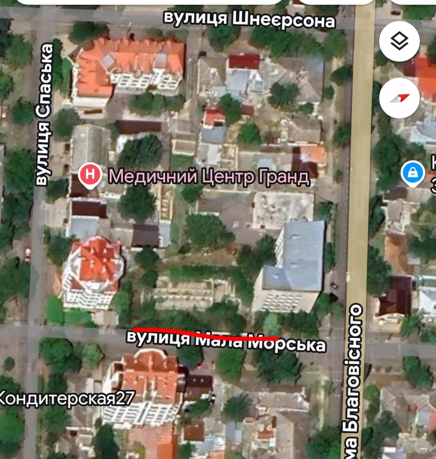 Недобудова по вул. Малій Морській біля жіночої консультації. Фото: Вадим Пашкевич