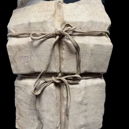 На аукціон виставили рятувальний жилет пасажирки Титаніка. Фото: Аукціонний дім Henry Aldridge and Son