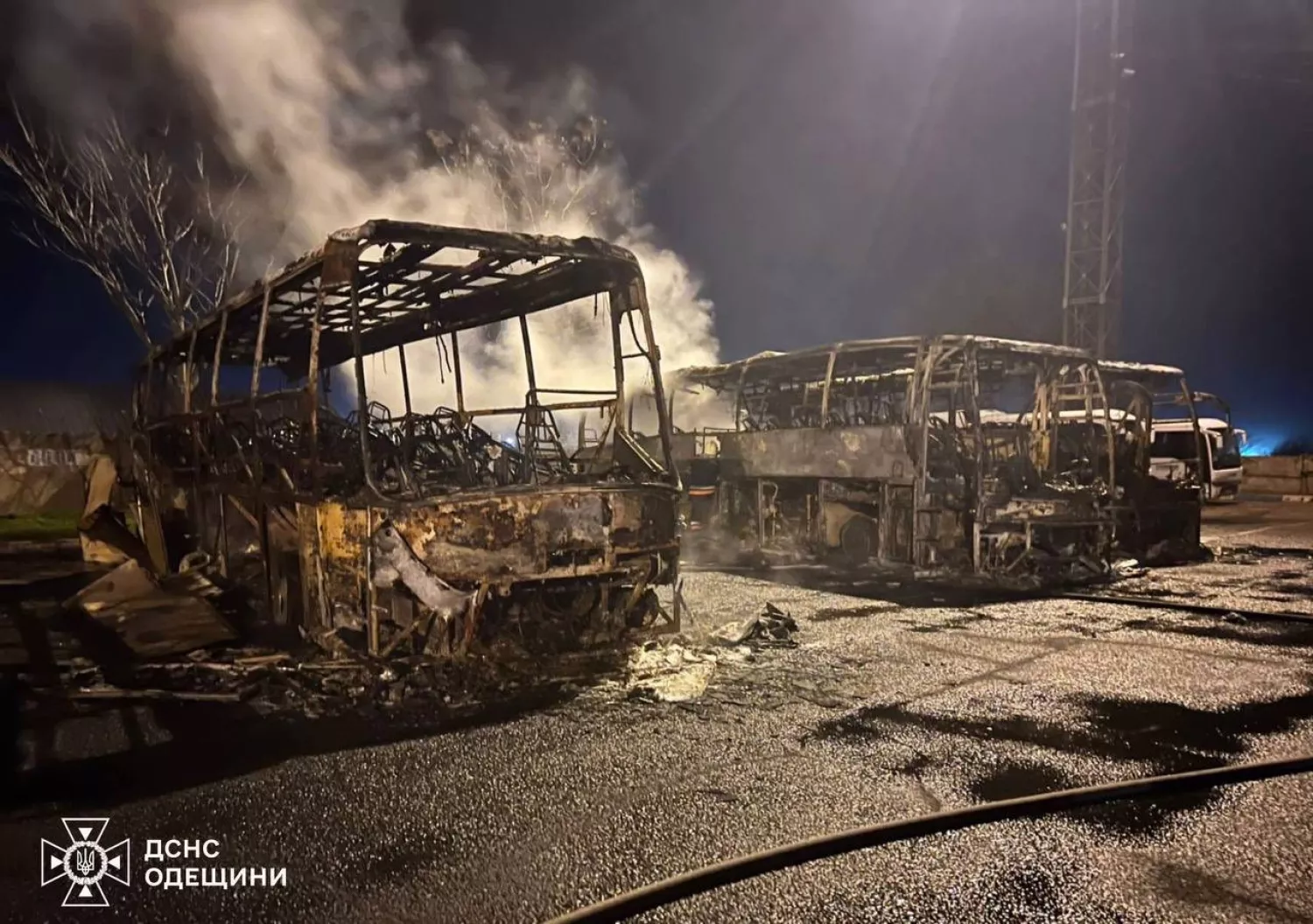 Наслідки атак по Одещині. Фото: ДСНС