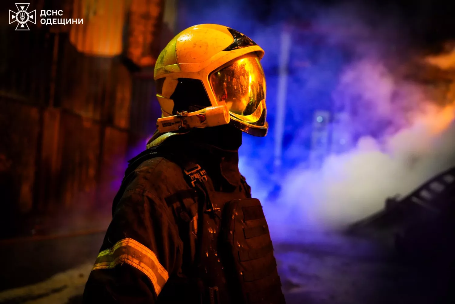 Наслідки обстрілу Одещини 2 квітня. Фото: ДСНС