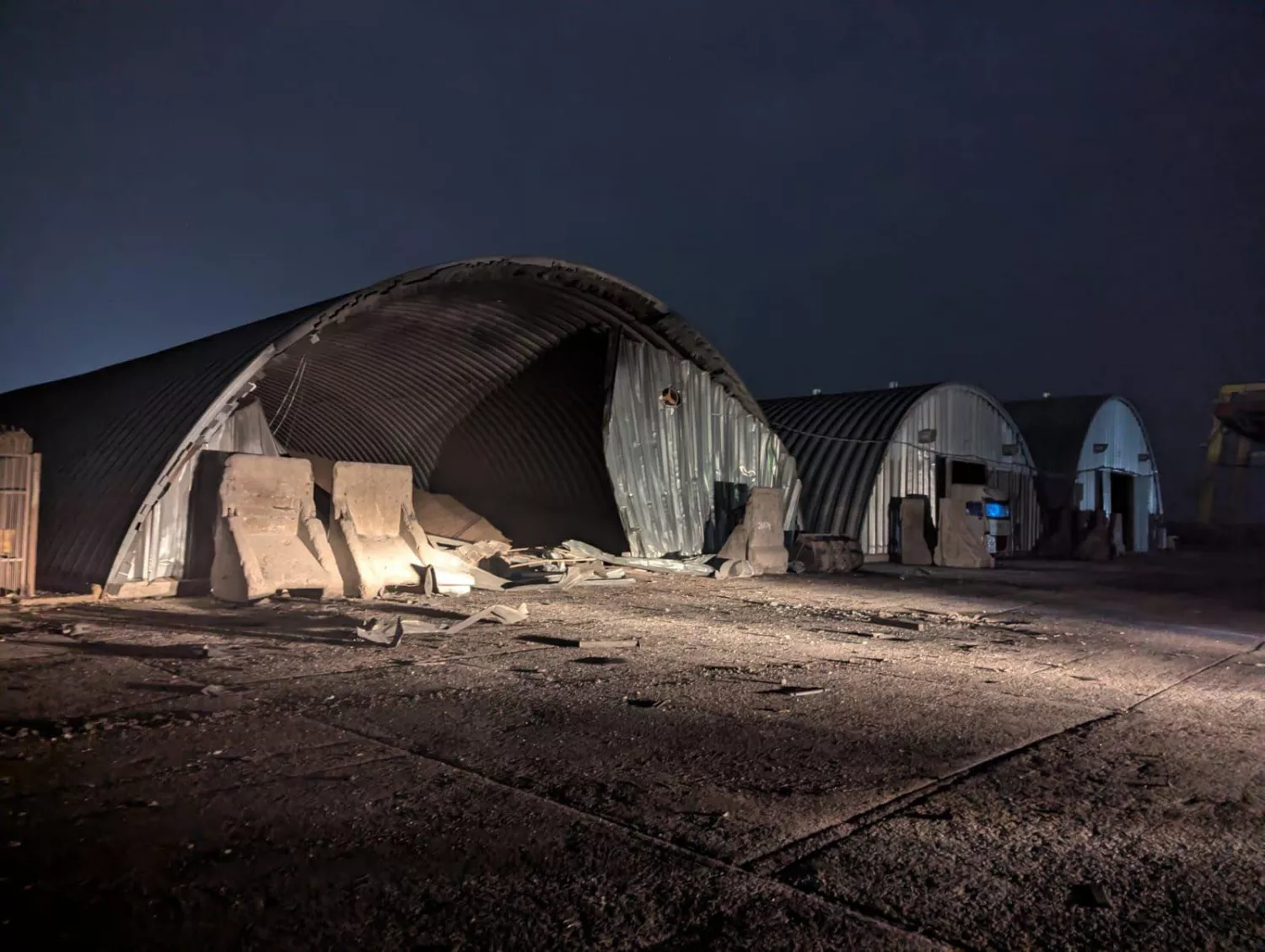 Наслідки обстрілу порту на Одещині 2 квітня. Фото: Міністерстві розвитку громад та територій України