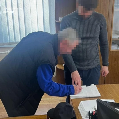 Підозрюваний у справі та потерпілий, фото Офіс Генерального прокурора