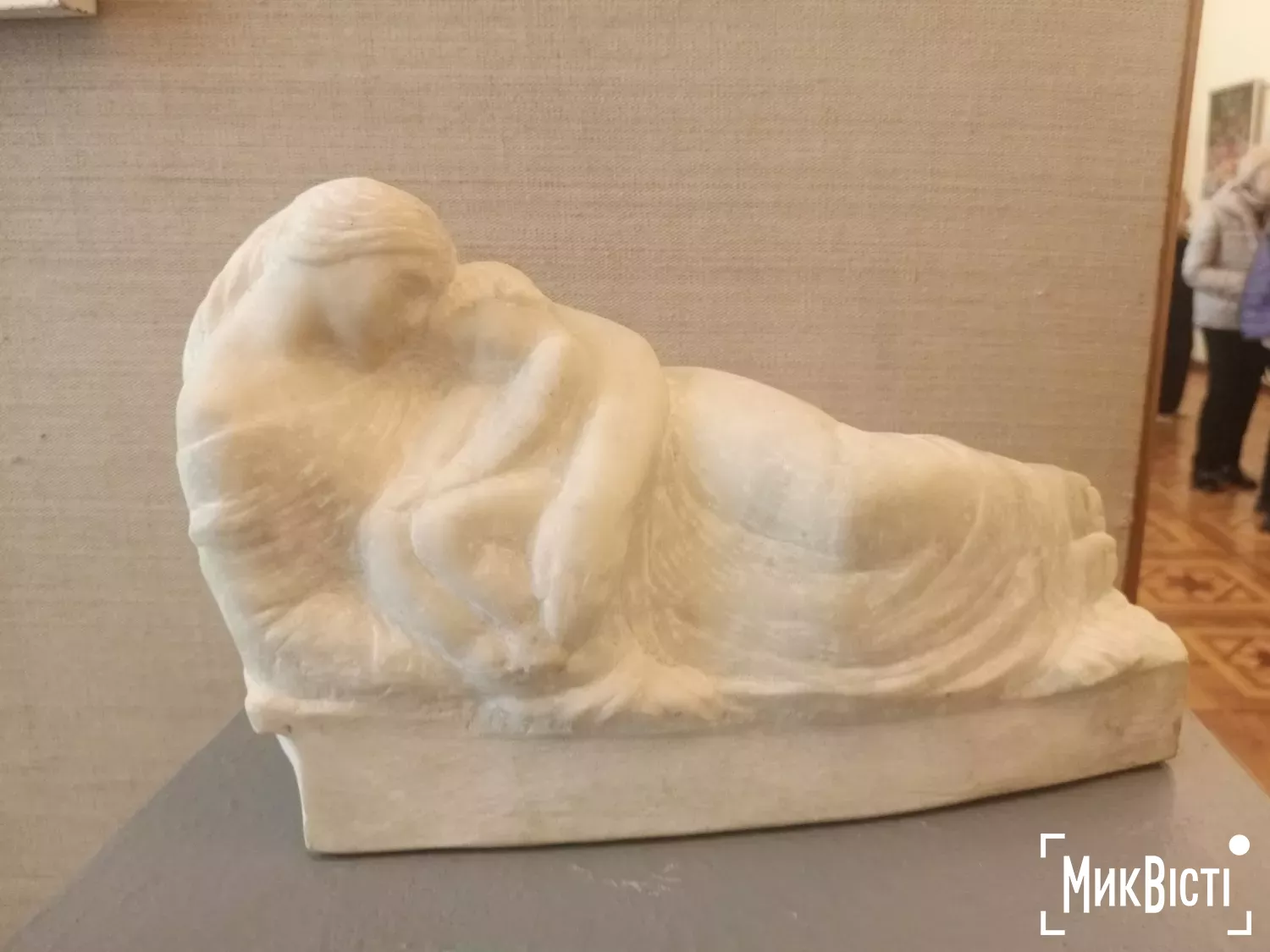 Відкриття виставки пам’яті скульпторки Інни Макушоної 22 квітня. Фото: НикВести