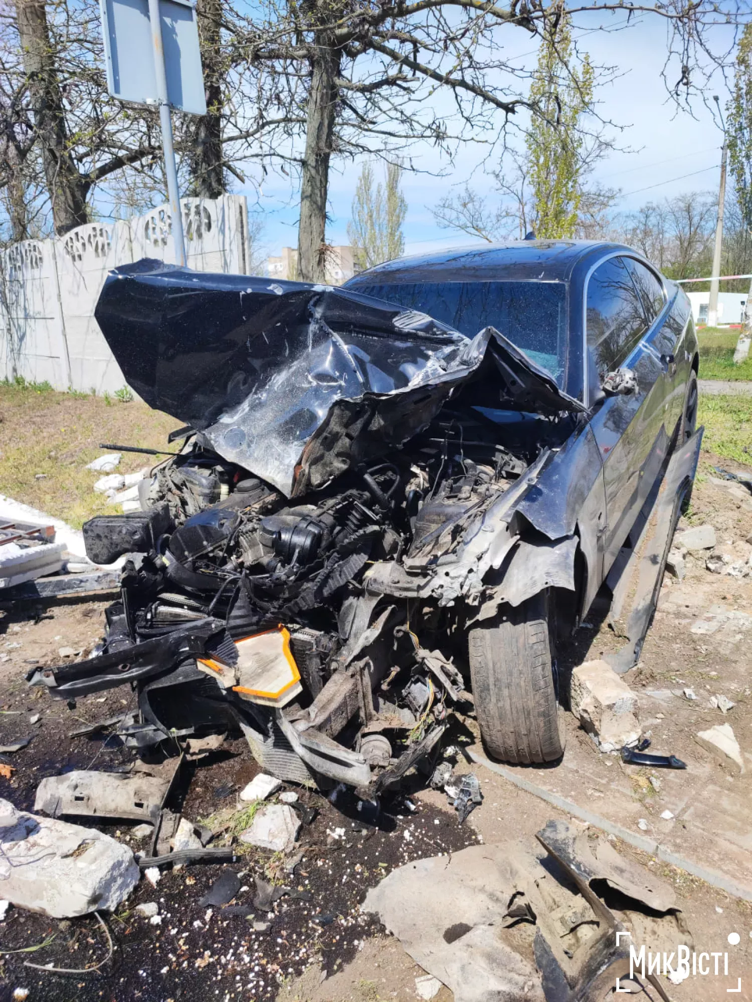 ДТП біля лікарні у Корабельному районі. Фото: МикВісті