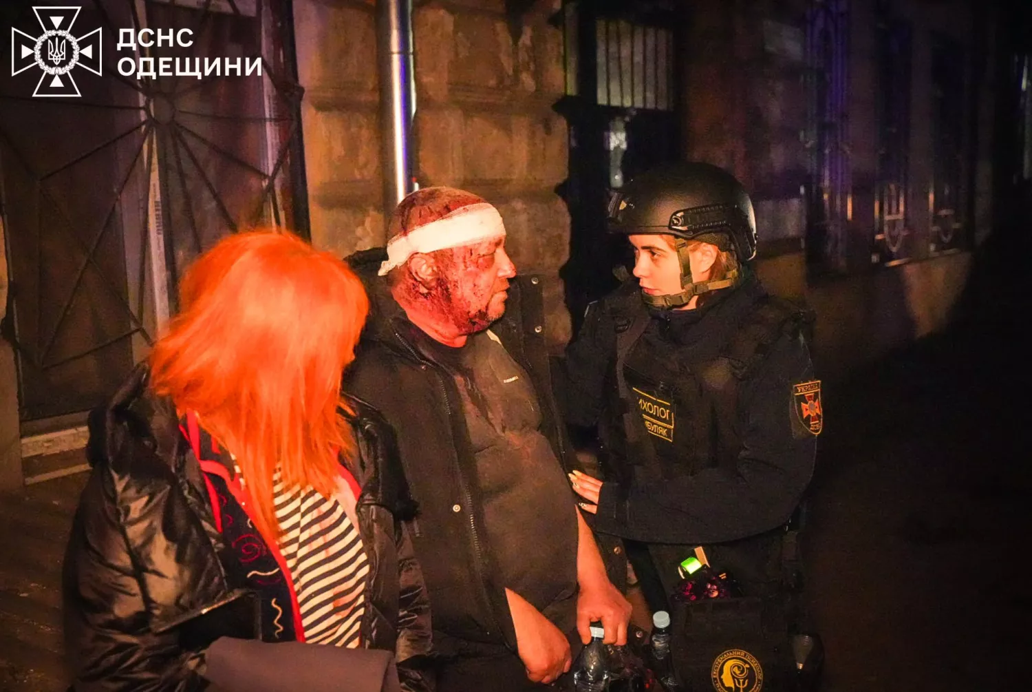 Наслідки обстрілу Одеси 24 квітня. Фото: ДСНС