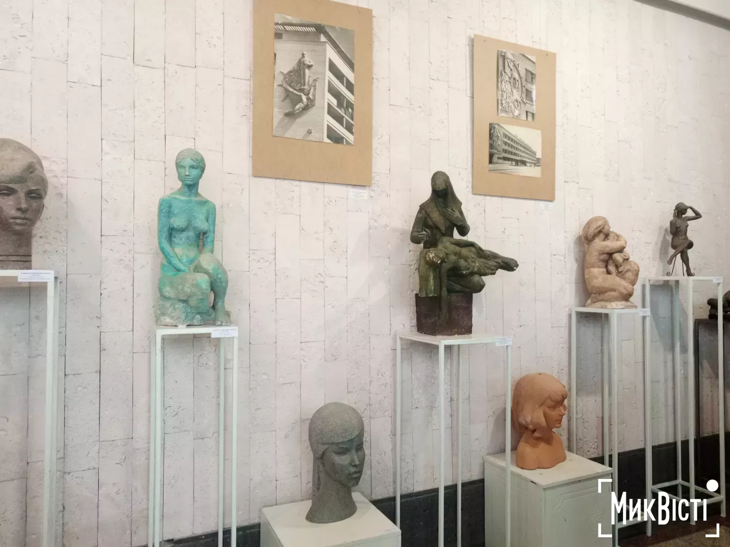 У Миколаєві відкрилась виставка пам’яті скульпторки Ганни Ковальчук, фото Галина Сеннікова, НикВести