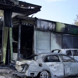 Пожежа на АЗС внаслідок атаки. Фото: голова Дніпропетровської ОВА