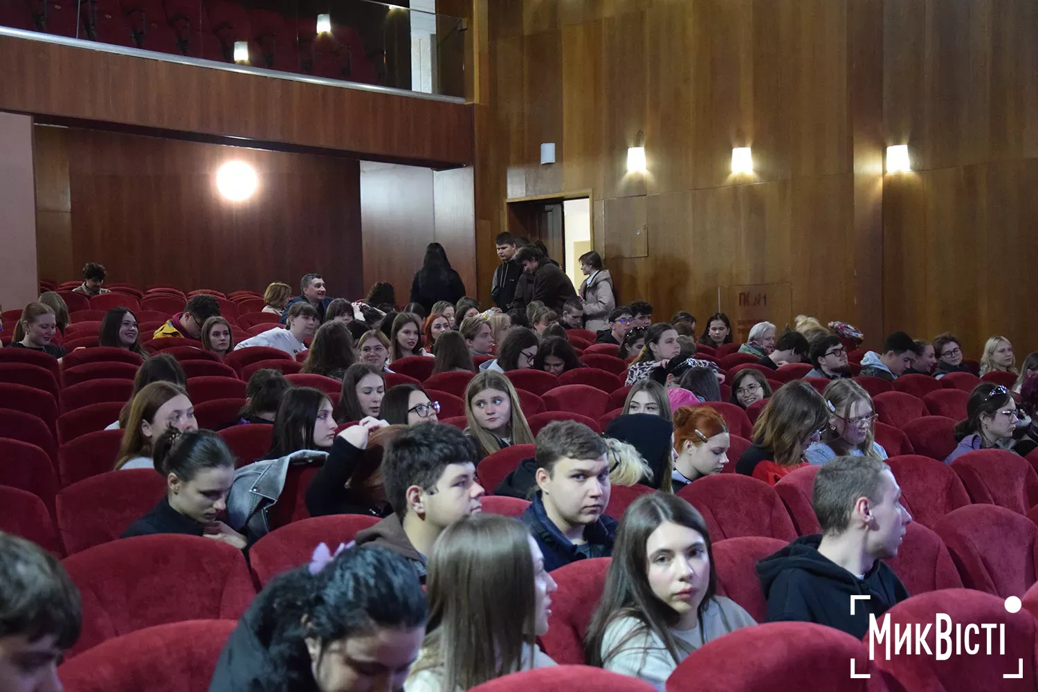 Режисер Довбуша Олесь Санін, фото МикВісті