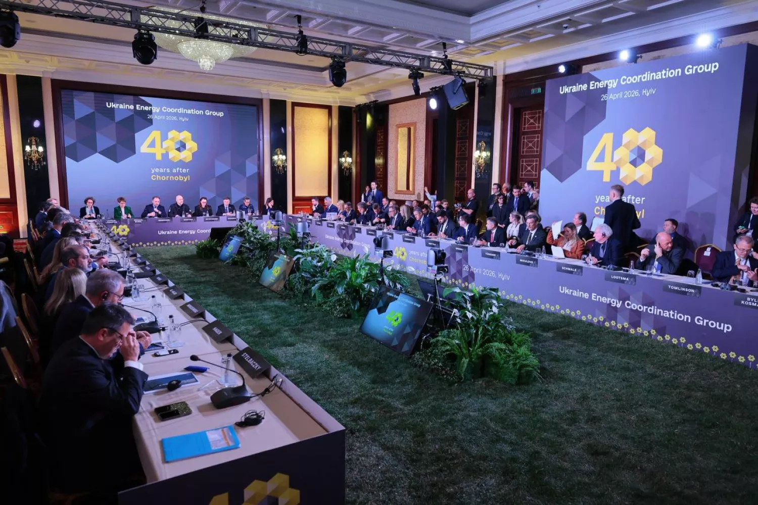 Україні потрібно щонайменше 5,4 млрд євро для підготовки до опалювального сезону. Фото: Telegram-сторінка Дениса Шмигаля