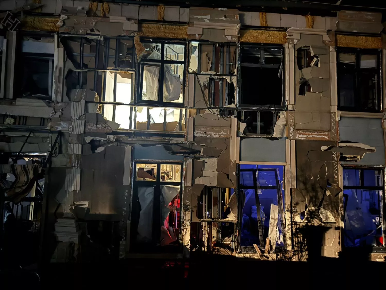 Наслідки обстрілу Одеси 27 квітня. Фото: ОВА