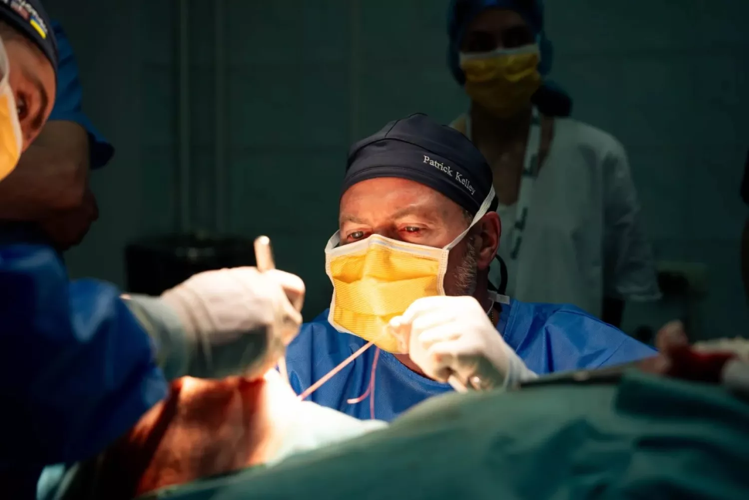 У Черкасах врятували руку військового, який після поранення пройшов 25 км до евакуації. Фото: NV